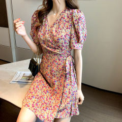 2021新款女装小个子春秋V领短袖裙子碎花连衣裙ing复古显瘦A字裙